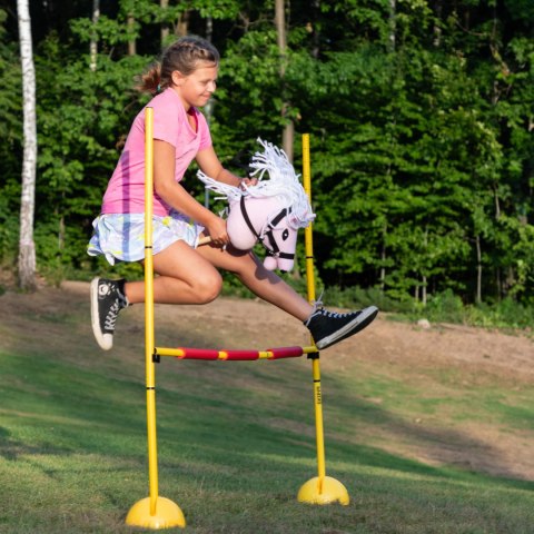 Hobby Horse Skippi A5 różowy – czarny kantar